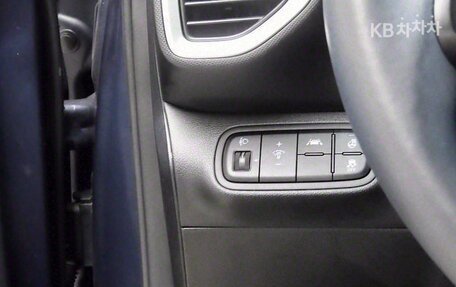 Hyundai Venue I, 2022 год, 1 700 010 рублей, 12 фотография