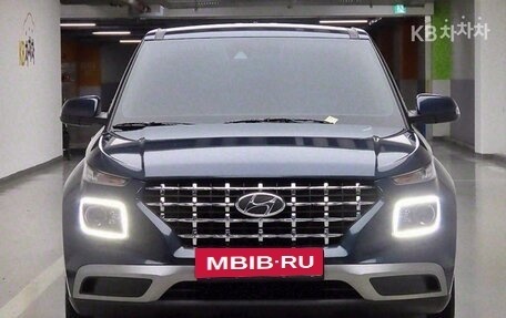 Hyundai Venue I, 2022 год, 1 700 010 рублей, 2 фотография