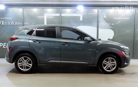 Hyundai Kona I, 2021 год, 1 780 010 рублей, 3 фотография