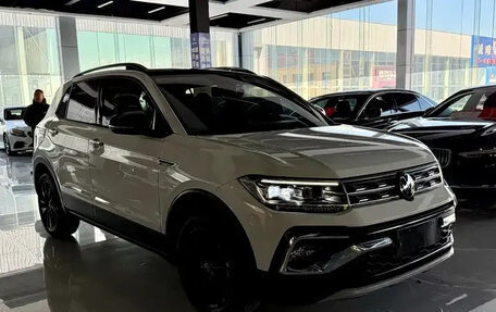 Volkswagen T-Cross I, 2022 год, 1 730 143 рублей, 3 фотография