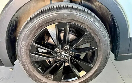 Volkswagen T-Cross I, 2022 год, 1 730 143 рублей, 12 фотография