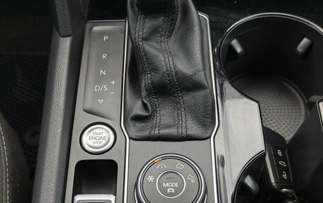 Volkswagen Teramont I, 2018 год, 3 159 000 рублей, 25 фотография