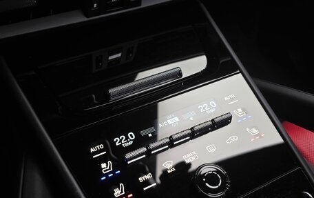 Porsche Cayenne III, 2025 год, 18 204 000 рублей, 17 фотография