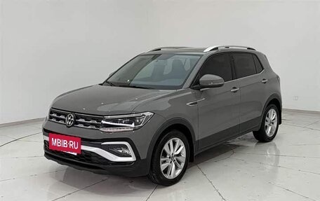 Volkswagen T-Roc I, 2021 год, 1 450 010 рублей, 6 фотография