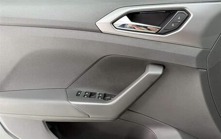 Volkswagen T-Roc I, 2021 год, 1 450 010 рублей, 19 фотография