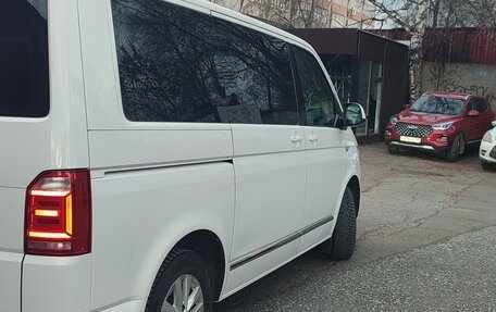 Volkswagen Caravelle T6 рестайлинг, 2018 год, 3 050 000 рублей, 2 фотография