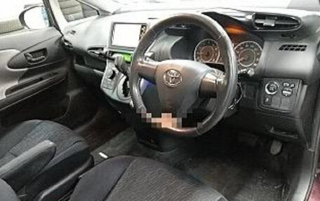 Toyota Wish II, 2011 год, 1 280 000 рублей, 8 фотография