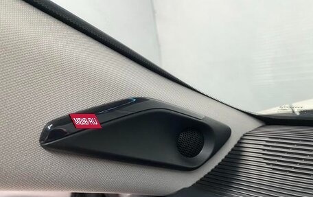 Toyota Venza, 2024 год, 4 474 000 рублей, 12 фотография