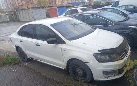 Volkswagen Polo VI (EU Market), 2017 год, 250 000 рублей, 2 фотография