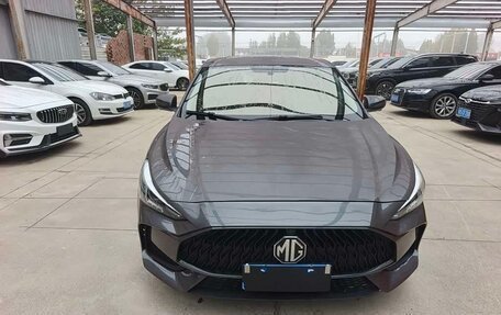 MG 5, 2021 год, 975 325 рублей, 2 фотография