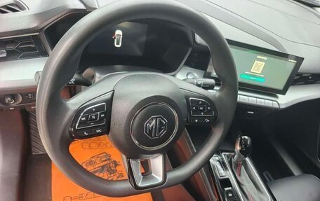 MG 5, 2021 год, 975 325 рублей, 11 фотография