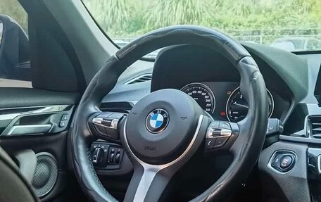 BMW X1, 2020 год, 2 070 000 рублей, 31 фотография