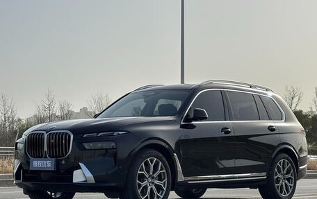 BMW X7, 2023 год, 13 000 000 рублей, 3 фотография