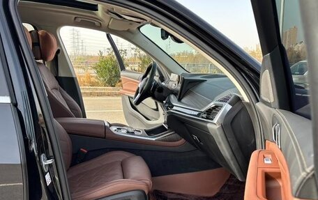 BMW X7, 2023 год, 13 000 000 рублей, 9 фотография