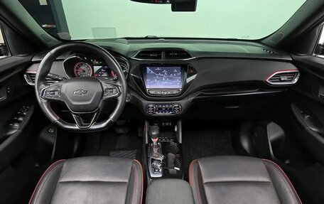 Chevrolet Trax, 2023 год, 1 945 275 рублей, 5 фотография