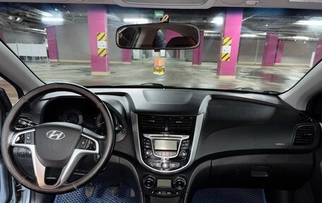 Hyundai Solaris II рестайлинг, 2011 год, 780 000 рублей, 10 фотография