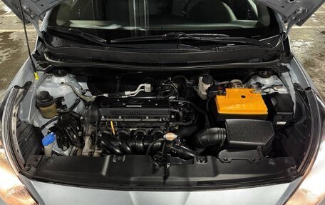 Hyundai Solaris II рестайлинг, 2011 год, 780 000 рублей, 14 фотография