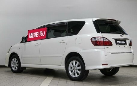 Toyota Ipsum II, 2004 год, 860 000 рублей, 2 фотография
