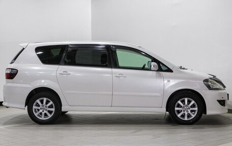 Toyota Ipsum II, 2004 год, 860 000 рублей, 5 фотография