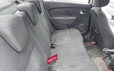 Renault Logan II, 2016 год, 450 000 рублей, 17 фотография