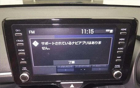 Toyota Yaris, 2021 год, 750 000 рублей, 6 фотография