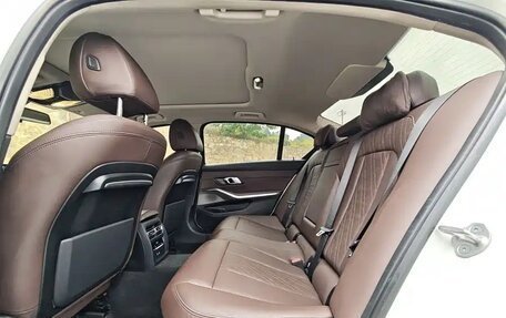 BMW 3 серия, 2022 год, 2 890 999 рублей, 9 фотография