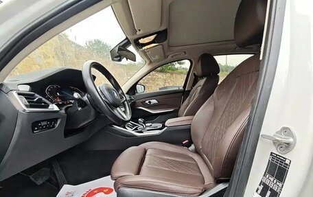 BMW 3 серия, 2022 год, 2 890 999 рублей, 7 фотография