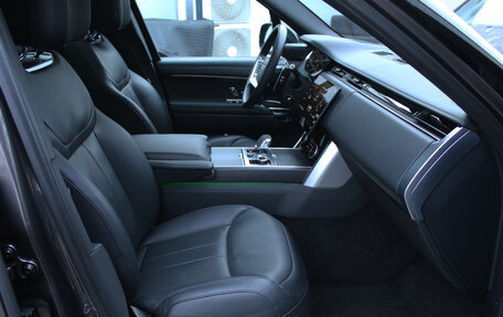 Land Rover Range Rover IV рестайлинг, 2023 год, 19 998 000 рублей, 14 фотография