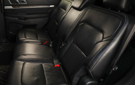 Ford Explorer VI, 2019 год, 3 119 000 рублей, 25 фотография