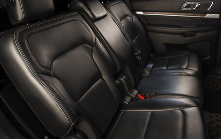 Ford Explorer VI, 2019 год, 3 119 000 рублей, 24 фотография