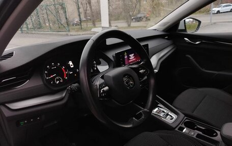 Skoda Octavia IV, 2021 год, 1 995 000 рублей, 12 фотография