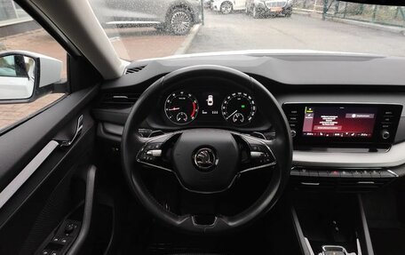 Skoda Octavia IV, 2021 год, 1 995 000 рублей, 13 фотография