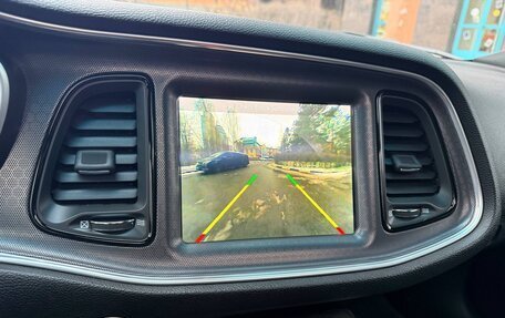 Dodge Challenger III рестайлинг 2, 2017 год, 4 300 000 рублей, 16 фотография