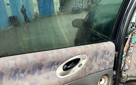 Ford Galaxy II, 1997 год, 120 000 рублей, 14 фотография