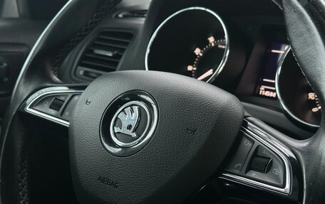 Skoda Yeti I рестайлинг, 2017 год, 1 749 900 рублей, 10 фотография