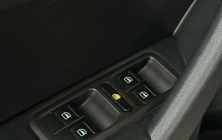 Skoda Yeti I рестайлинг, 2017 год, 1 749 900 рублей, 14 фотография