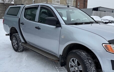 Mitsubishi L200 IV рестайлинг, 2014 год, 1 400 000 рублей, 1 фотография
