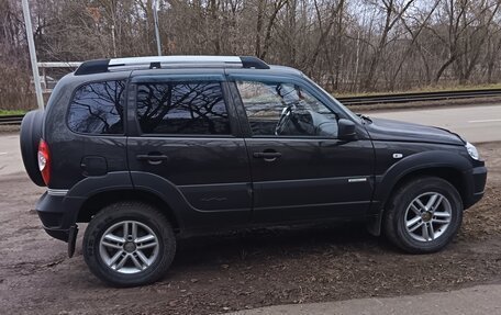 Chevrolet Niva I рестайлинг, 2013 год, 465 000 рублей, 3 фотография