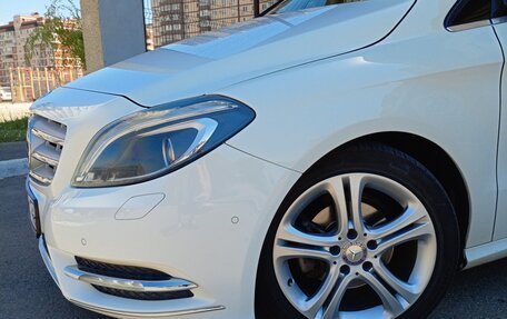 Mercedes-Benz B-Класс, 2013 год, 1 330 000 рублей, 2 фотография