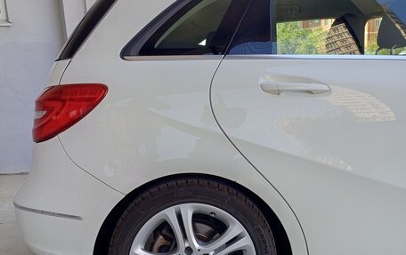 Mercedes-Benz B-Класс, 2013 год, 1 330 000 рублей, 6 фотография