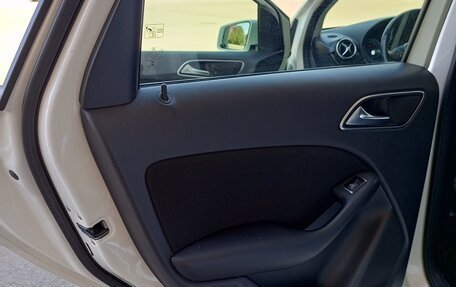 Mercedes-Benz B-Класс, 2013 год, 1 330 000 рублей, 17 фотография