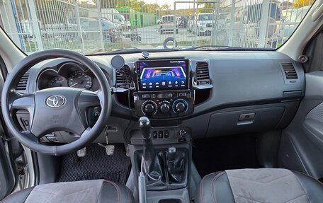 Toyota Hilux VII, 2012 год, 2 000 000 рублей, 6 фотография