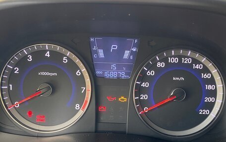 Hyundai Solaris II рестайлинг, 2012 год, 900 000 рублей, 11 фотография