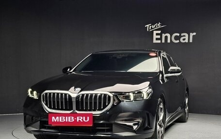 BMW 5 серия, 2025 год, 6 276 000 рублей, 3 фотография