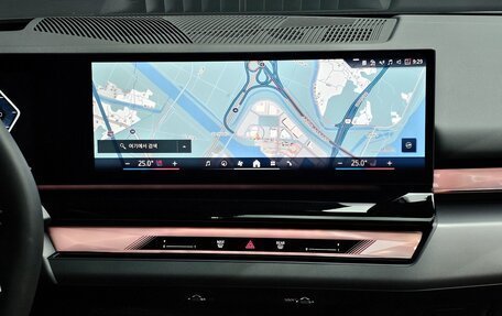 BMW 5 серия, 2025 год, 6 276 000 рублей, 15 фотография