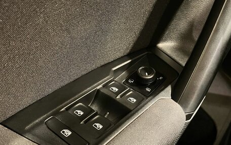 Volkswagen Tiguan II, 2021 год, 2 799 900 рублей, 11 фотография