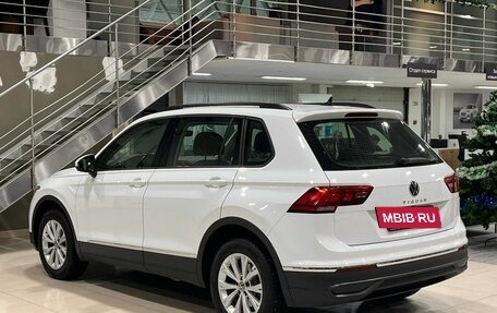 Volkswagen Tiguan II, 2021 год, 2 799 900 рублей, 4 фотография