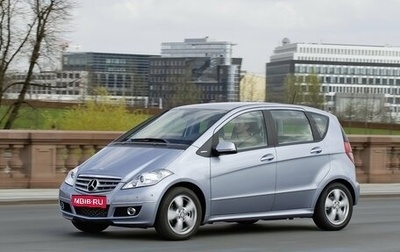 Mercedes-Benz A-Класс, 2011 год, 700 000 рублей, 1 фотография