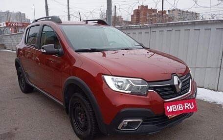 Renault Sandero II рестайлинг, 2022 год, 1 480 000 рублей, 2 фотография