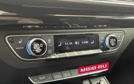 Audi Q5, 2021 год, 4 600 000 рублей, 16 фотография